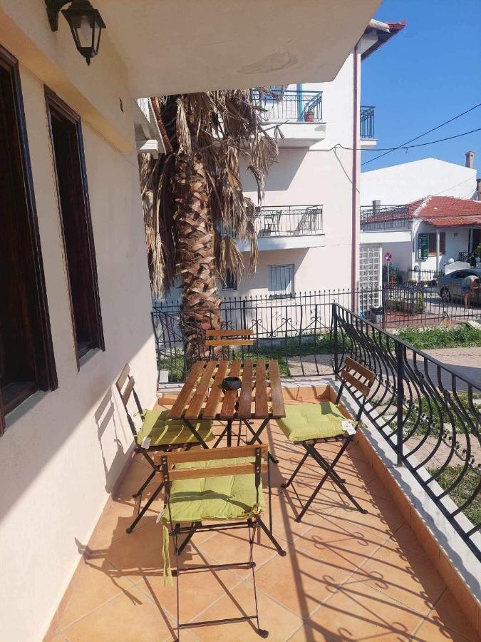 بيفكوهوري Greek Holiday المظهر الخارجي الصورة
